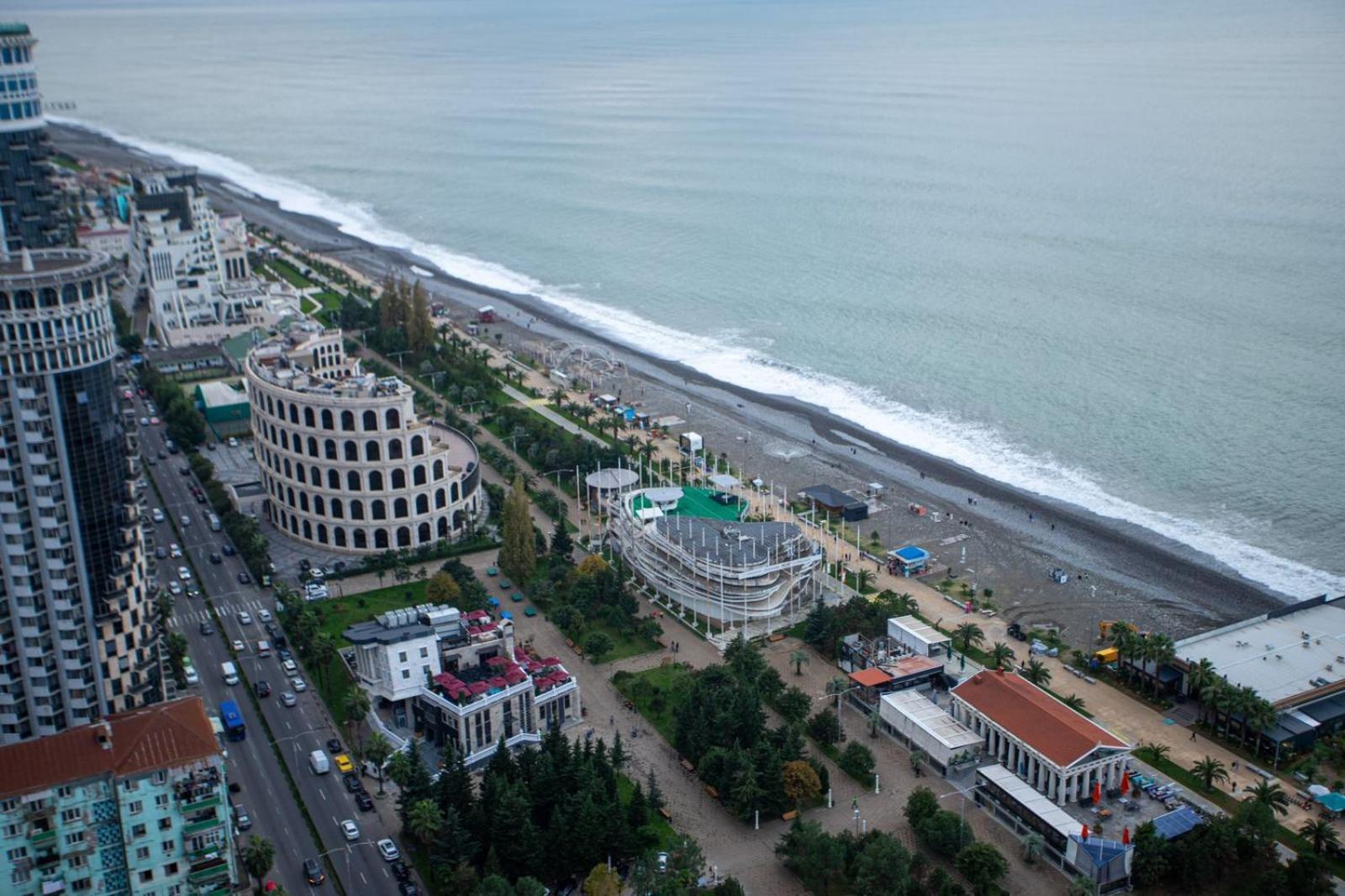 Orbi Aparthotel In Батумі Екстер'єр фото