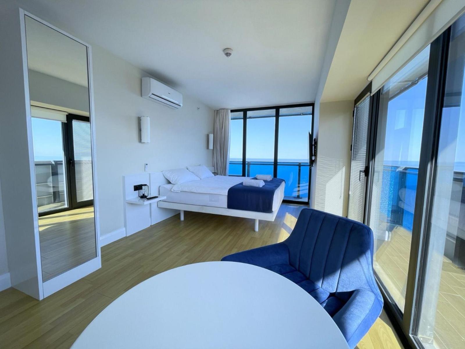 Orbi Aparthotel In Батумі Екстер'єр фото