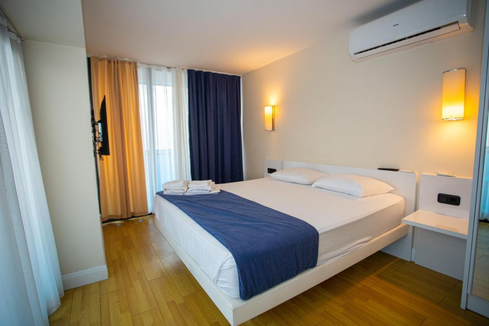 Orbi Aparthotel In Батумі Екстер'єр фото
