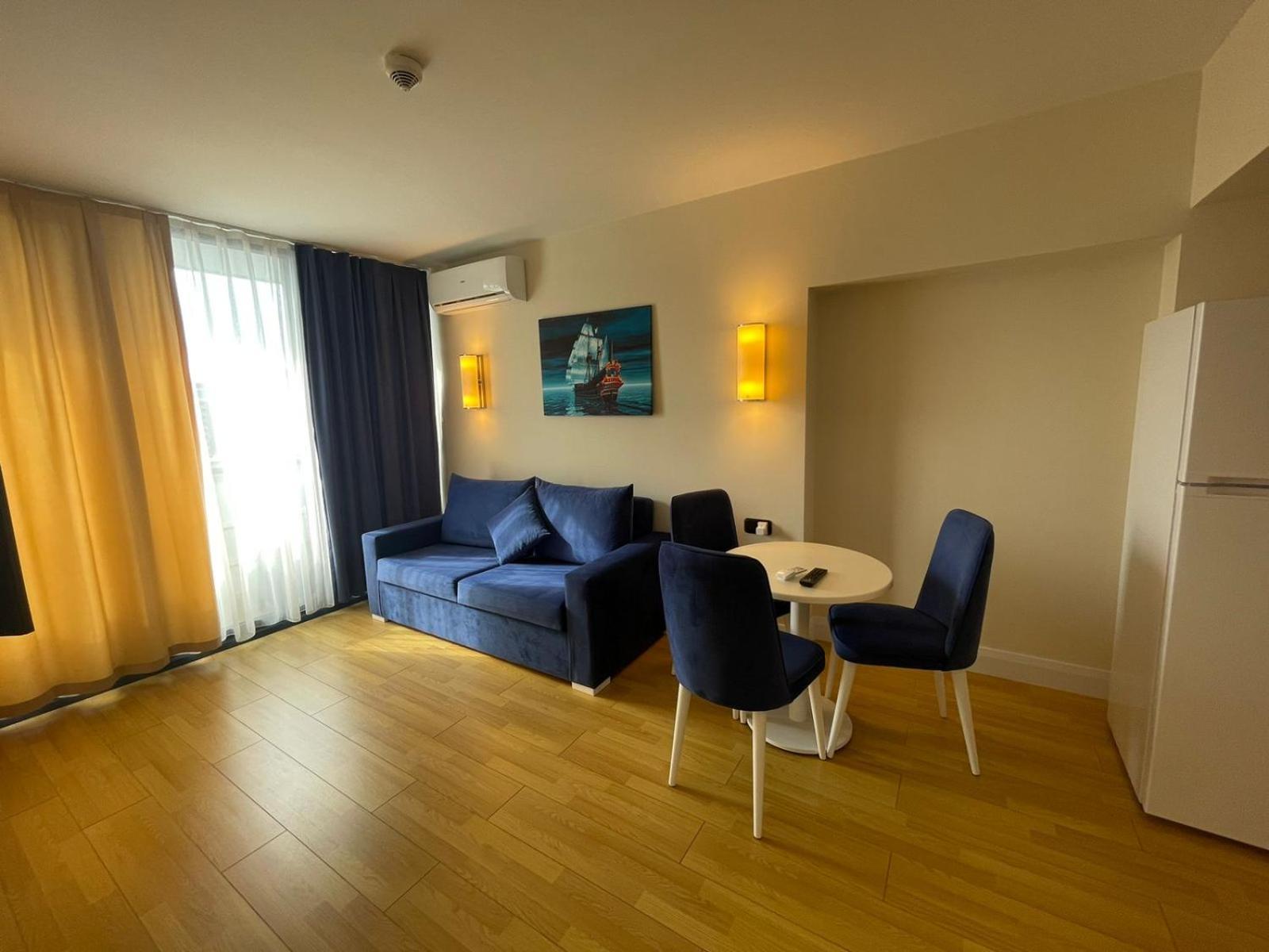 Orbi Aparthotel In Батумі Екстер'єр фото