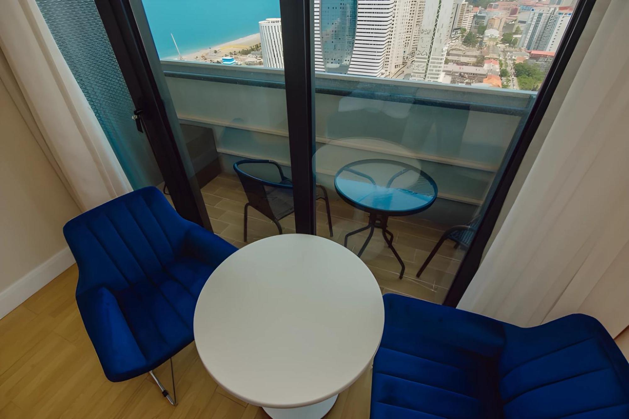 Orbi Aparthotel In Батумі Екстер'єр фото